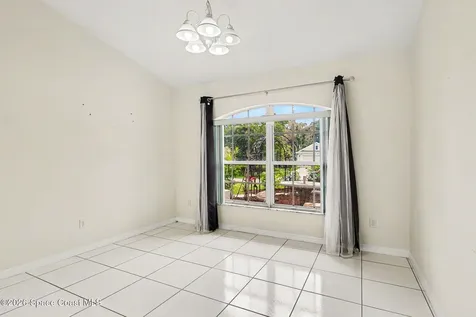 525 Belfast Terrace Sebastian FL 32958