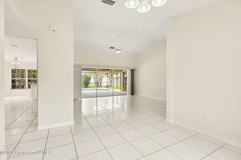 525 Belfast Terrace Sebastian FL 32958