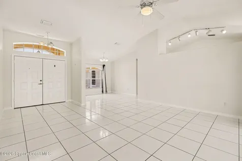 525 Belfast Terrace Sebastian FL 32958