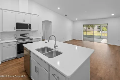 137 Prairie Street SE Palm Bay FL 32909