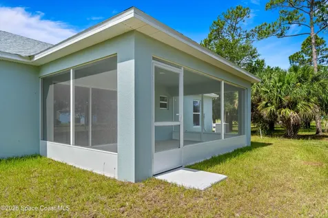 137 Prairie Street SE Palm Bay FL 32909