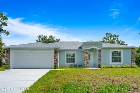 137 Prairie Street SE Palm Bay FL 32909
