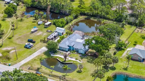 6145 Brabrook Avenue Grant FL 32949