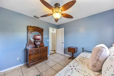 6145 Brabrook Avenue Grant FL 32949