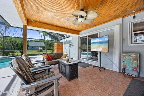 6145 Brabrook Avenue Grant FL 32949
