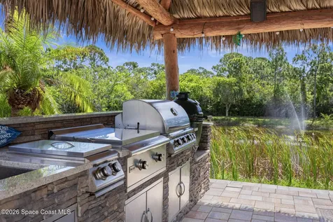 6145 Brabrook Avenue Grant FL 32949