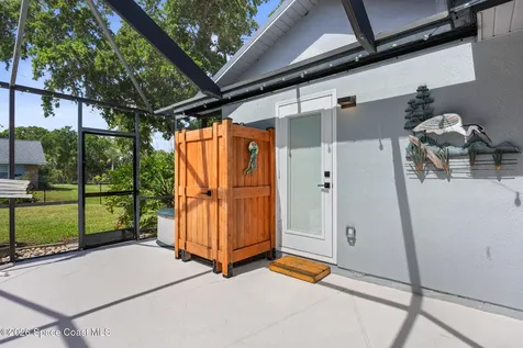 6145 Brabrook Avenue Grant FL 32949