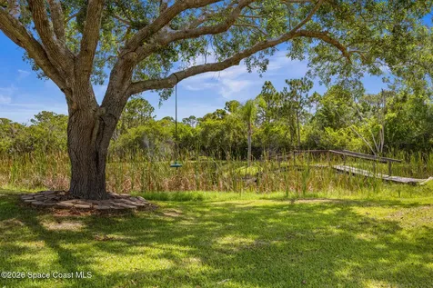 6145 Brabrook Avenue Grant FL 32949