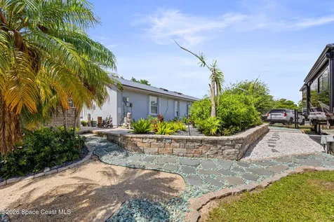 6145 Brabrook Avenue Grant FL 32949