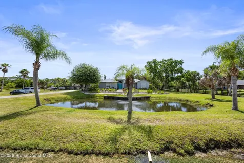 6145 Brabrook Avenue Grant FL 32949