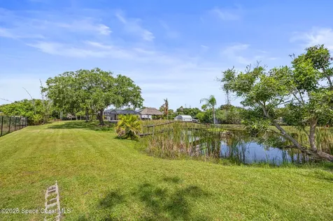 6145 Brabrook Avenue Grant FL 32949