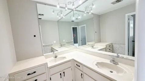 4205 Grovewood Lane Titusville FL 32780
