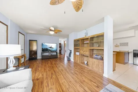 330 Lake Point Place Merritt Island FL 32953