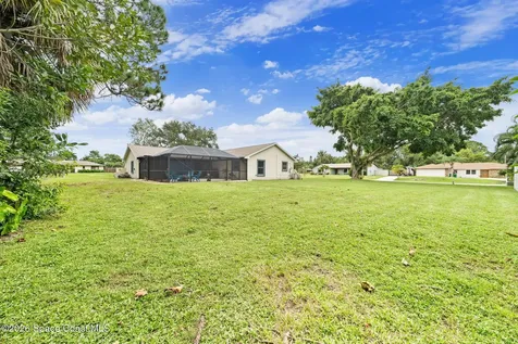 330 Lake Point Place Merritt Island FL 32953
