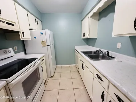 4304 London Town Road Mims FL 32754