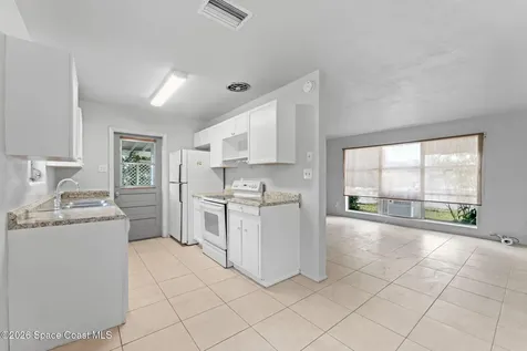 1042 Azalea Lane Cocoa FL 32922