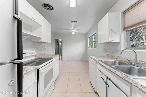 1042 Azalea Lane Cocoa FL 32922