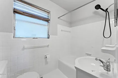 1042 Azalea Lane Cocoa FL 32922