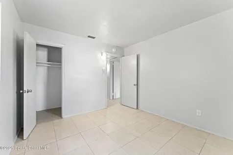 1042 Azalea Lane Cocoa FL 32922