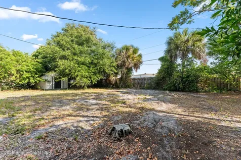 1042 Azalea Lane Cocoa FL 32922
