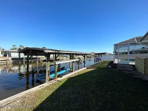 1660 Neptune Drive Merritt Island FL 32952