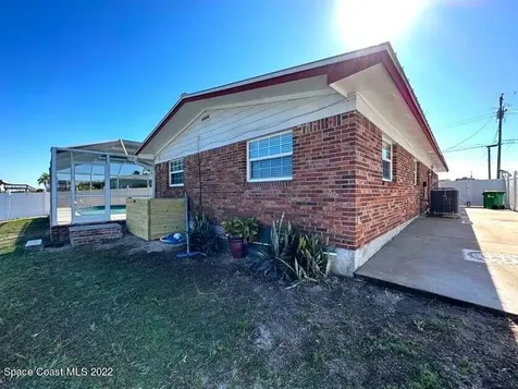 1660 Neptune Drive Merritt Island FL 32952