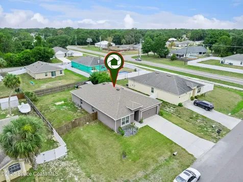 886 Pyracantha Street NW Palm Bay FL 32907