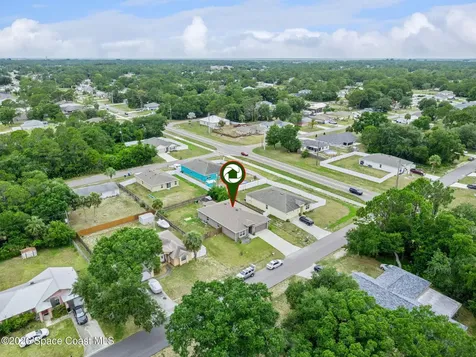 886 Pyracantha Street NW Palm Bay FL 32907