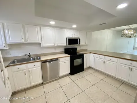 325 Tangle Run Boulevard Melbourne FL 32940