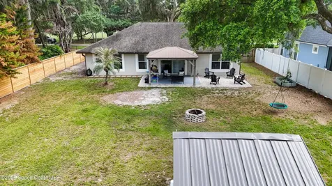 142 E 11th Street Chuluota FL 32766