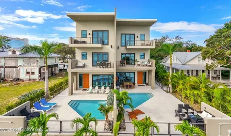 1807, 1809 Riverview Drive Melbourne FL 32901