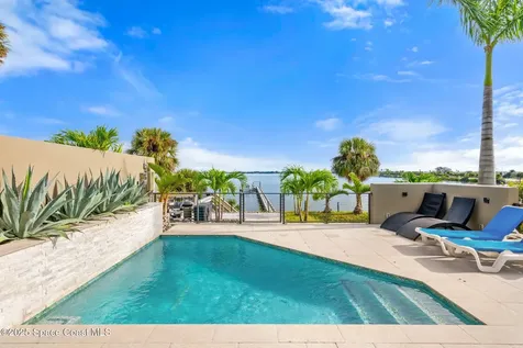 1807, 1809 Riverview Drive Melbourne FL 32901