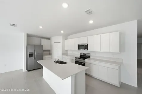 1890 Bayou Avenue SW Palm Bay FL 32908
