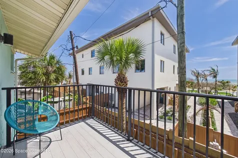 1011 S Miramar Avenue Indialantic FL 32903