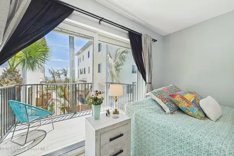 1011 S Miramar Avenue Indialantic FL 32903