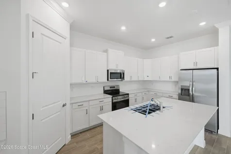 1863 Antarus Drive NW Palm Bay FL 32907