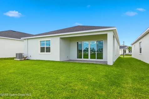 1863 Antarus Drive NW Palm Bay FL 32907