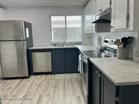 421 Avocado Drive Barefoot Bay FL 32976