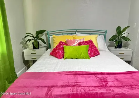 589 Hillside Court Melbourne FL 32935