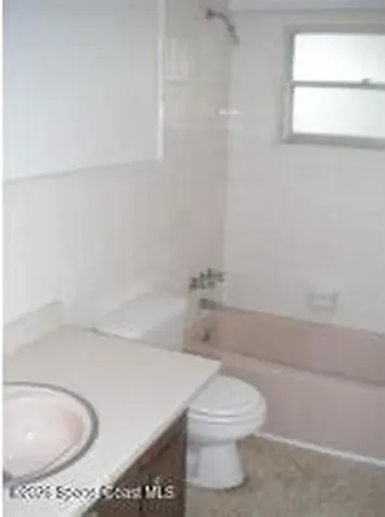 574 Grant Avenue Satellite Beach FL 32937