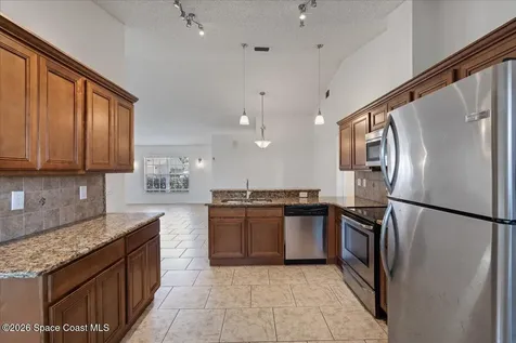 816 Hunters Creek Drive Melbourne FL 32904