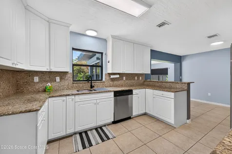 2135 S River Road Melbourne Beach FL 32951
