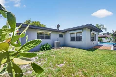 2135 S River Road Melbourne Beach FL 32951