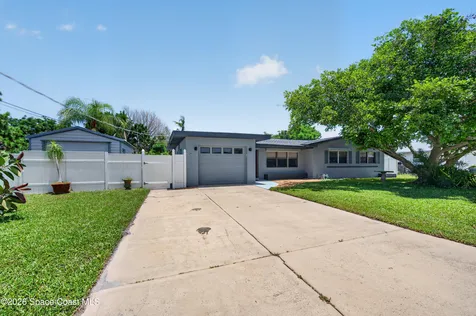 2135 S River Road Melbourne Beach FL 32951