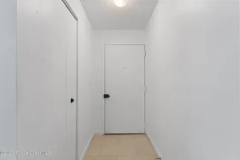 4680 Lake Waterford Way Melbourne FL 32901