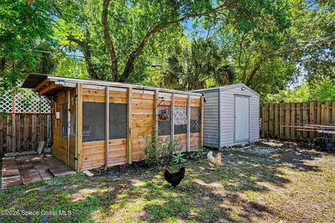 122 East Court Melbourne FL 32904