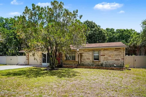 122 East Court Melbourne FL 32904