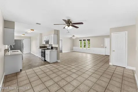 986 Jettie Street NE Palm Bay FL 32907