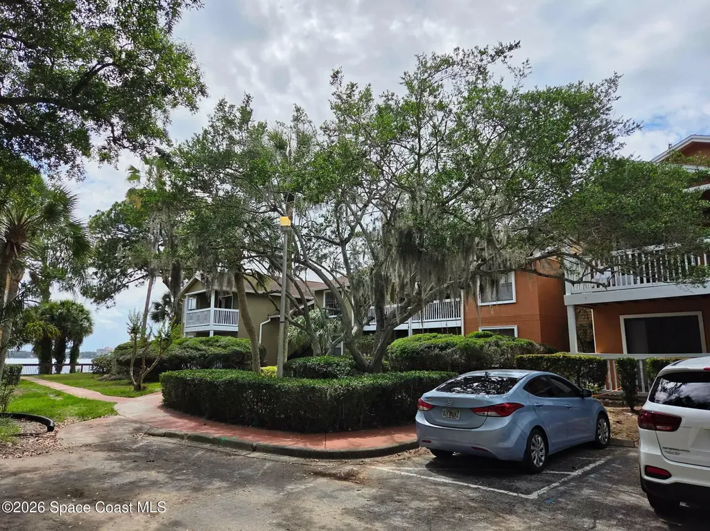 225 S Tropical Trail Merritt Island FL 32952