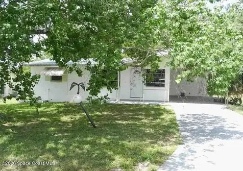 30 S Desoto Street Beverly Hlls FL 34465